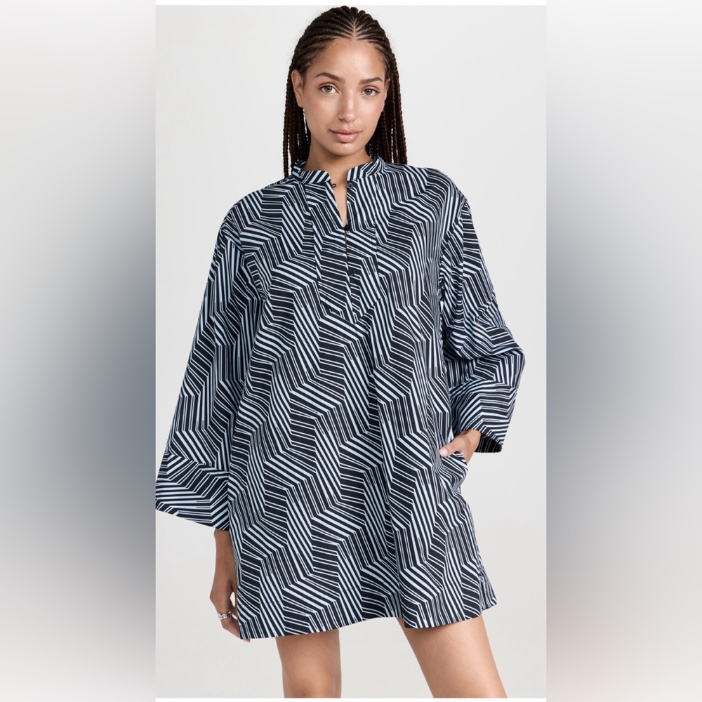 Baum Und Pferdgarten Abi Dress in black and blue geometric print tunic style